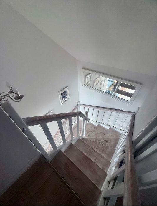 Apartment 4 pokoje, gabinet, 2 łazienki parking za szlabanem
