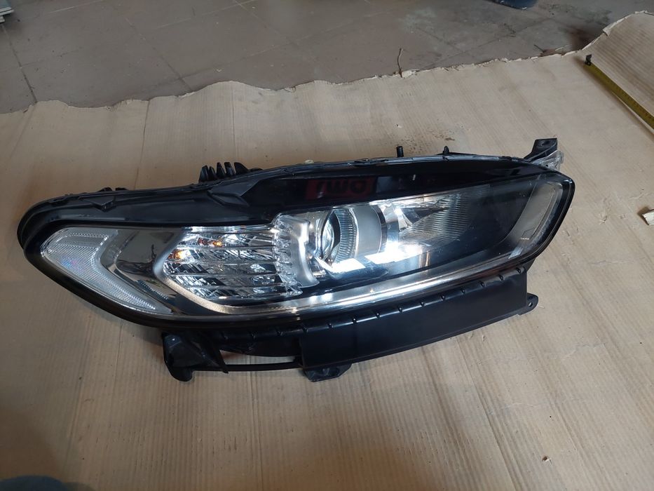Lampy Ford Mondeo Mk5