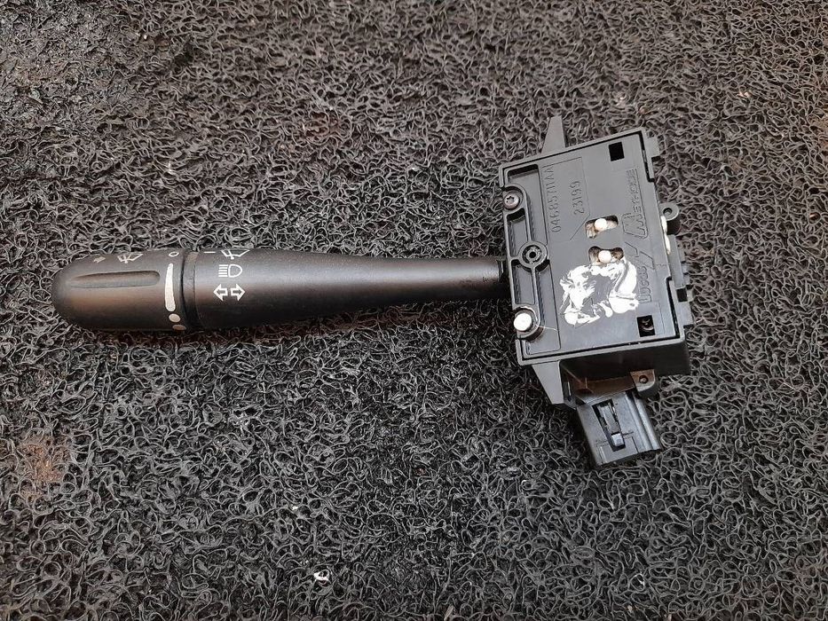 COMANDO LUZES CHRYSLER VOYAGER IV 2006 -04685711AA