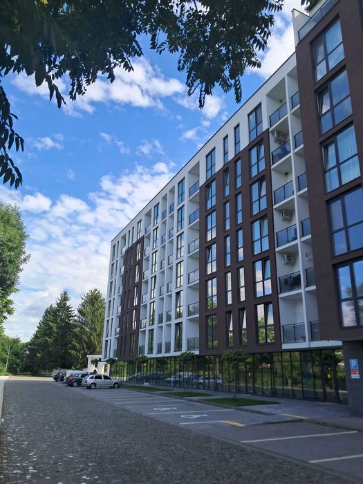 Новобудова ЖК "Набережний квартал". Центр Сваляви. Квартира.