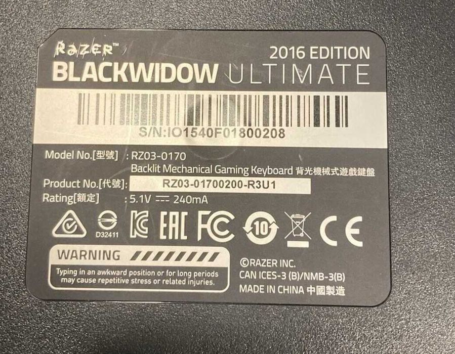 Teclado Razer Blackwidow Ultimate 2016 Edition modelo RZ03-0170