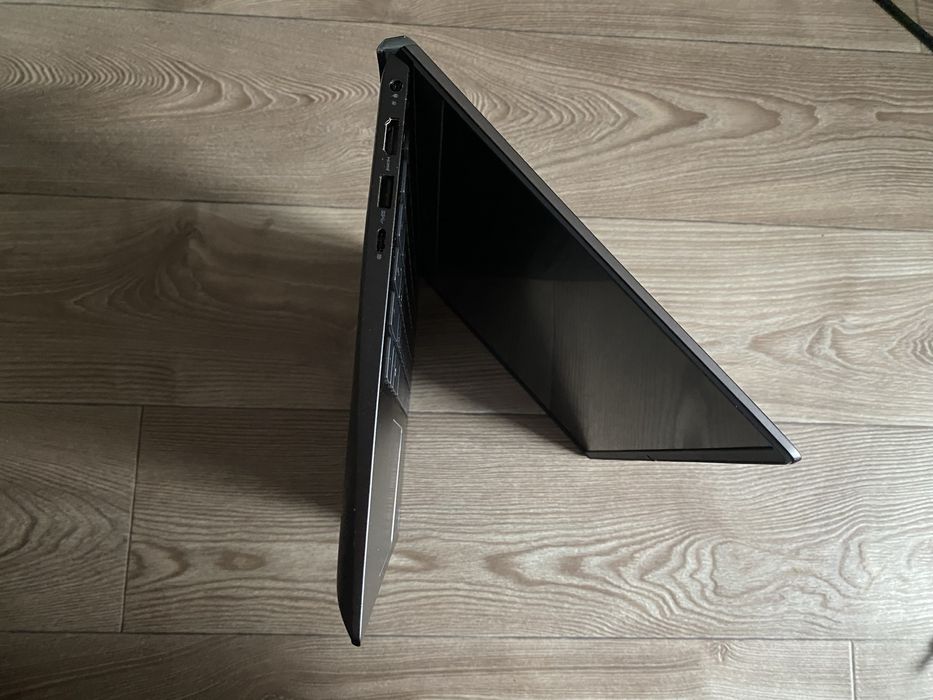 Dell Vostro 5402 | Intel Core i5-1135G7 | 8/256 gb | FullHD IPS