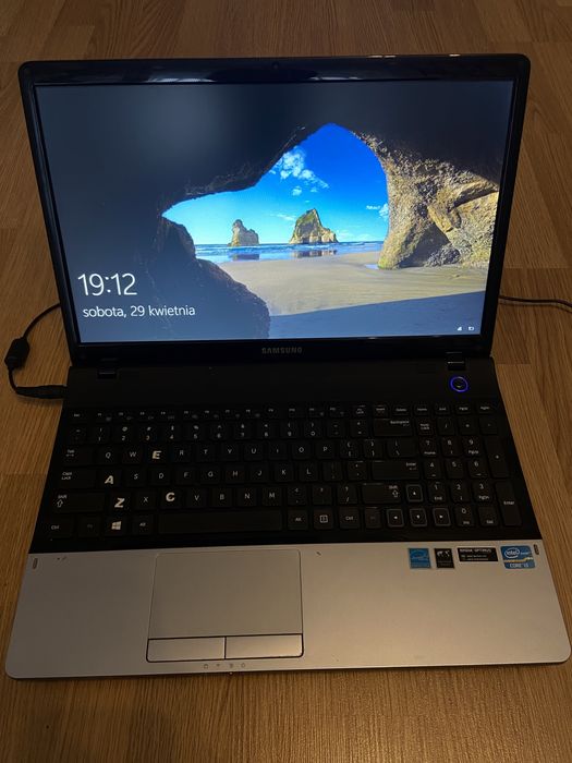 Laptop Samsung Używany