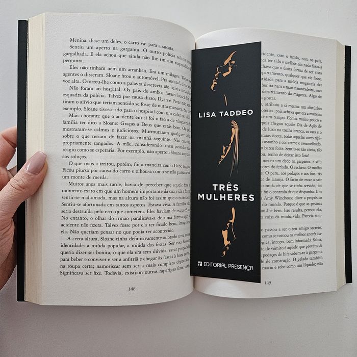 Livro "Três Mulheres"