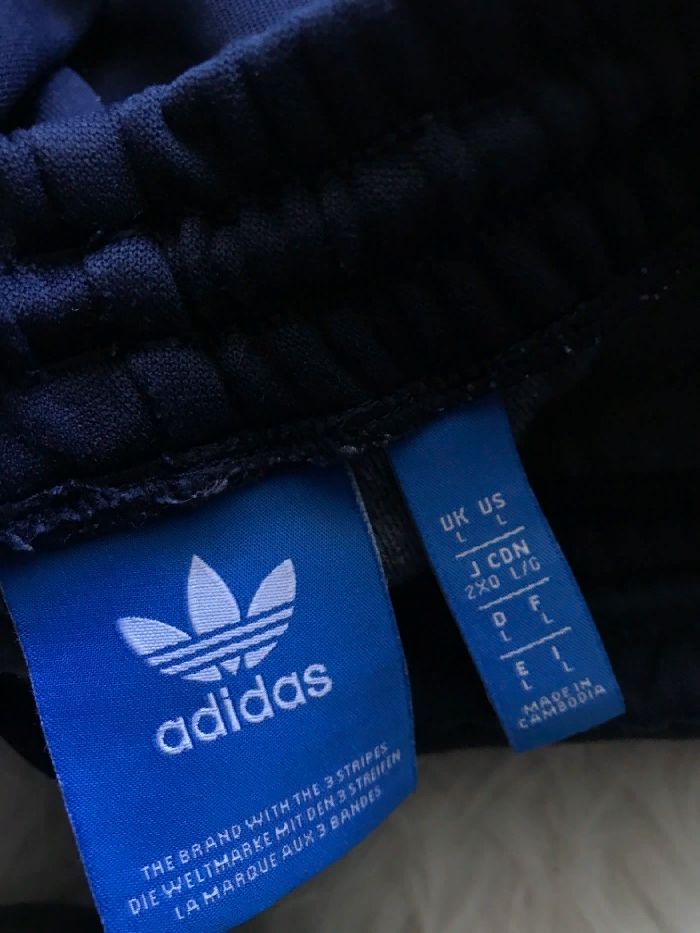 Adidas 3 Stripes Trousers L M Original 800 Olx