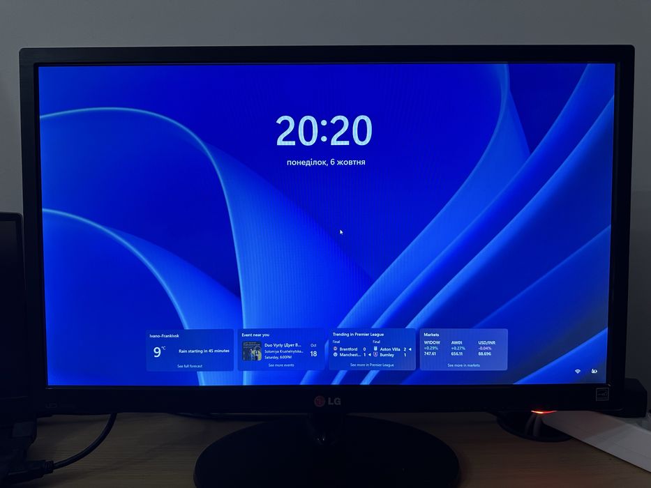 Монітор 24" LG 24EN43V-B