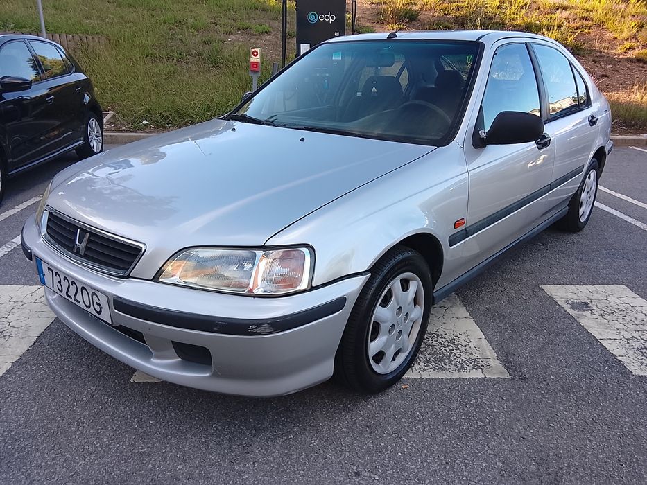 Honda Civic 1.4 is 90cv ano 2000 impecável a nível geral