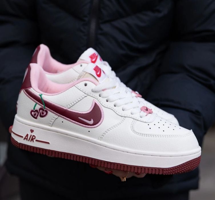 NK Кроссовки женские Low Valentine's Day Air Force 1