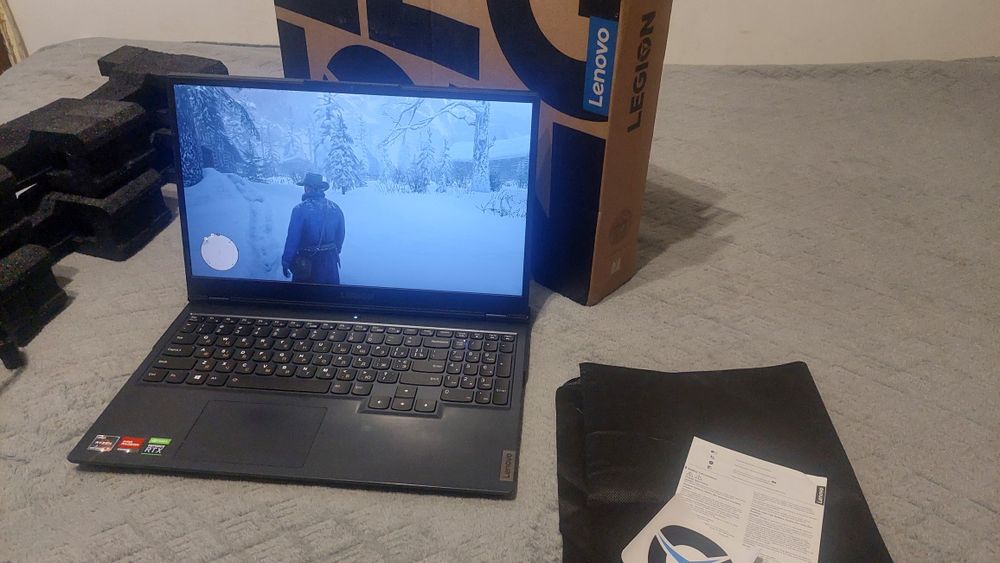 Lenovo legion 5 RTX3050 15.6" FHD IPS 165H