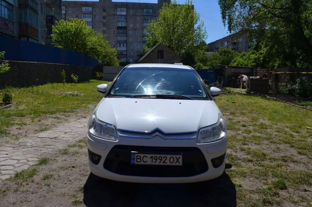 Продам машину Сітроен с4