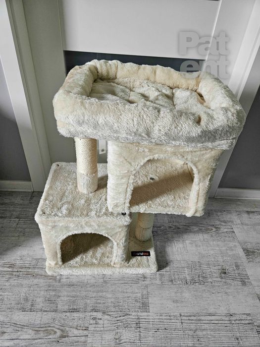 Drapak dla kota kompaktowy 67 cm beżowy domek słupek legowisko