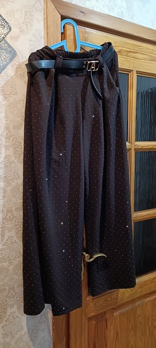 Szampańskie spodnie -XL -2 Xl .Nowe