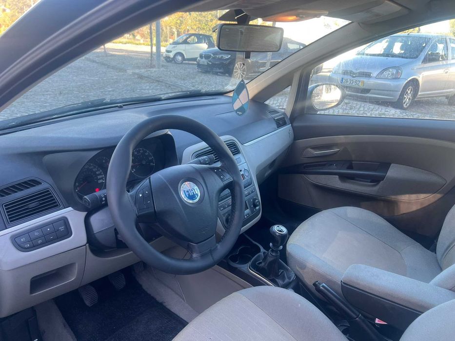 Fiat Grande Punto 1.3 Multijet (Apenas 1 Dono) - A circular diariamente