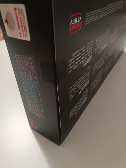Teclado Mecânico Cherry K4V2