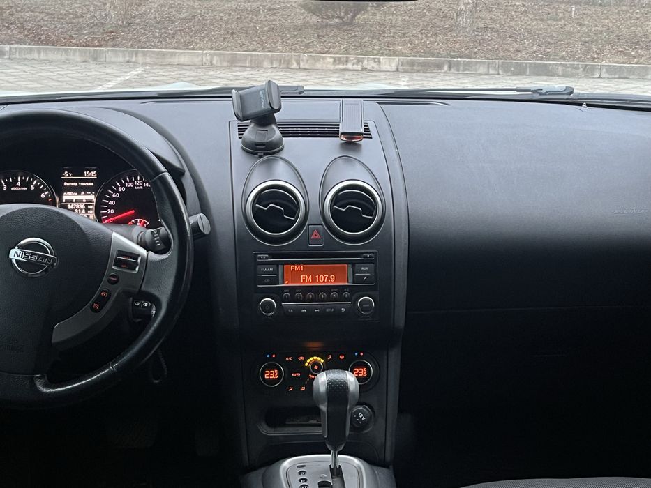 Продам Nissan Qashqai.