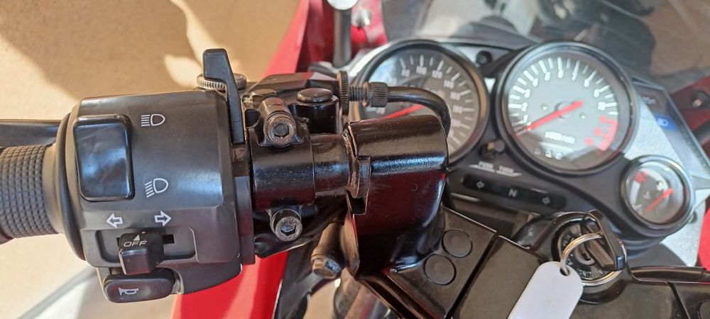 Kawasaki GPZ 500 S