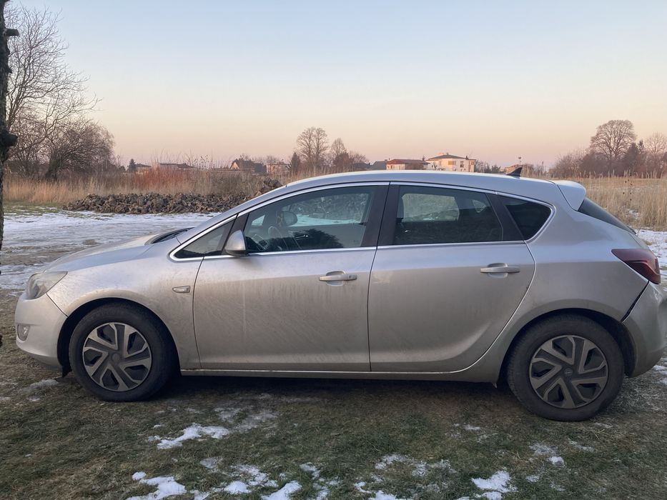 Opel astra 1,6 turbo /Zamienie w rozliczniu za sprawne auto