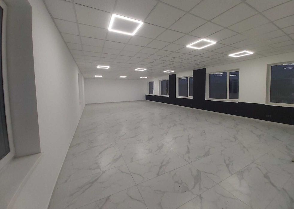Здається комерційне приміщення, площею 115 кв.м.