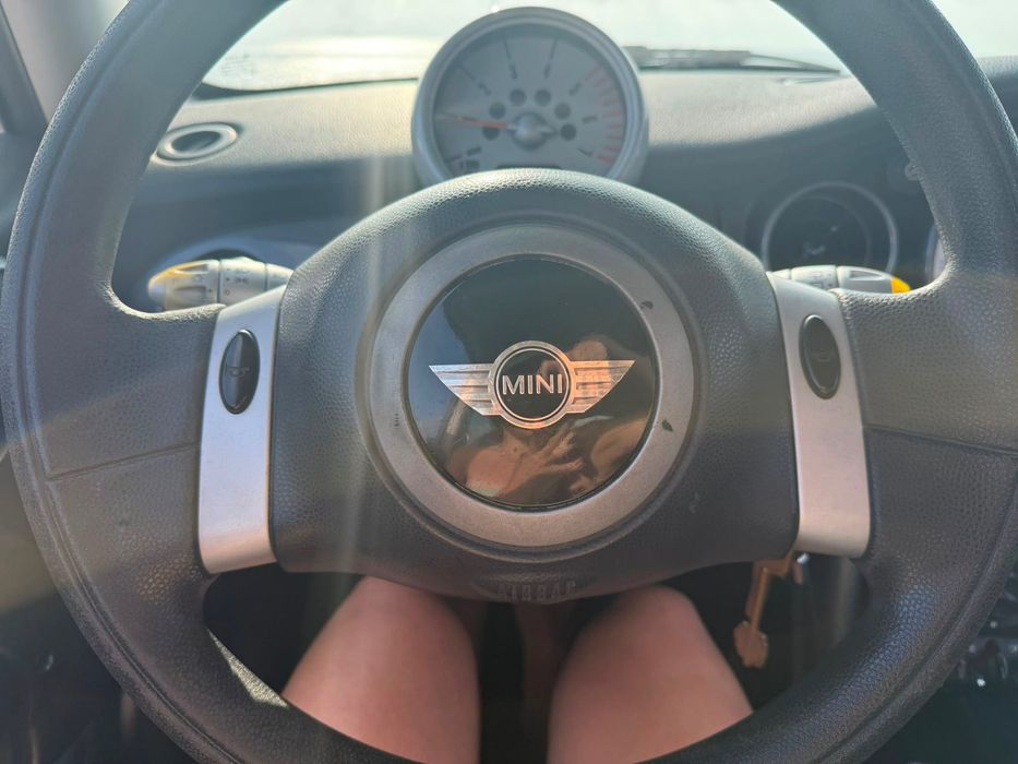 Carro mini cooper
