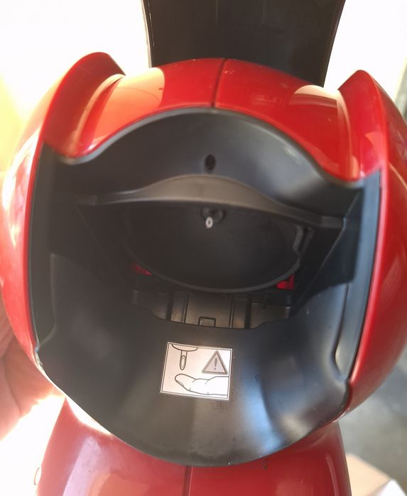 Máquina de Café Dolce Gusto Piccolo XS Vermelho