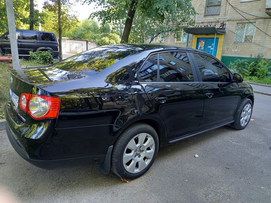 Продам volkswagen jetta 2008 год