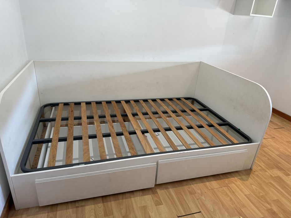 Cama de criança usada