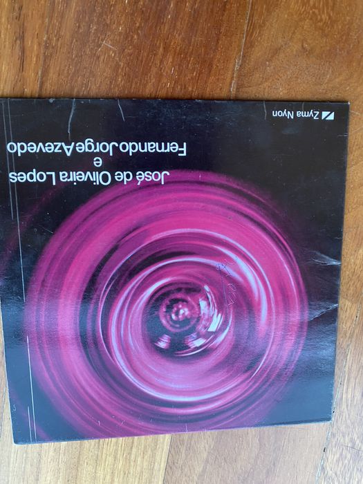 Vendo conjunto de 8 discos de vinil