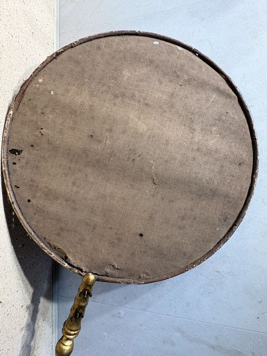 Para restauro: Antigo leque com pintura de paisagem meados Sec. XIX