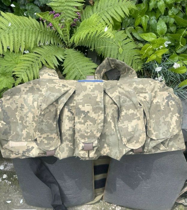 Продам военную омуницыю срочно!!