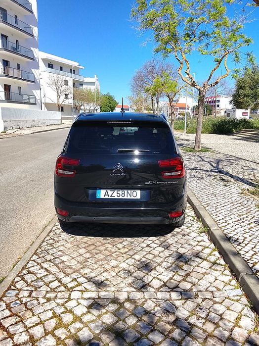 Citroen Spacetourer automático