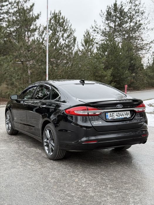 Ford Fusion, Titanium PHEV: 17 400 $ - Ford Дніпро на Olx