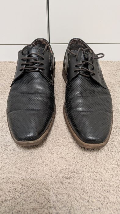 Półbuty  męskie skòrzane Bugatti rozmiar 43/27,5.