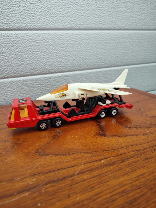 Matchbox Super Kings -  Rzadki egzemplarz - ciężarówka samolot -