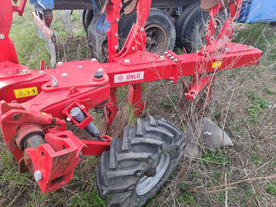 Турецький плуг Unlu 4+1