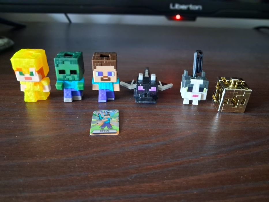 Обмін / продаж minecraft kinderjoy