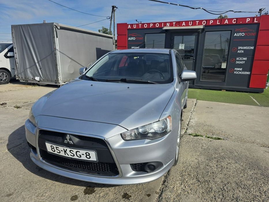 Mitsubishi Lancer
