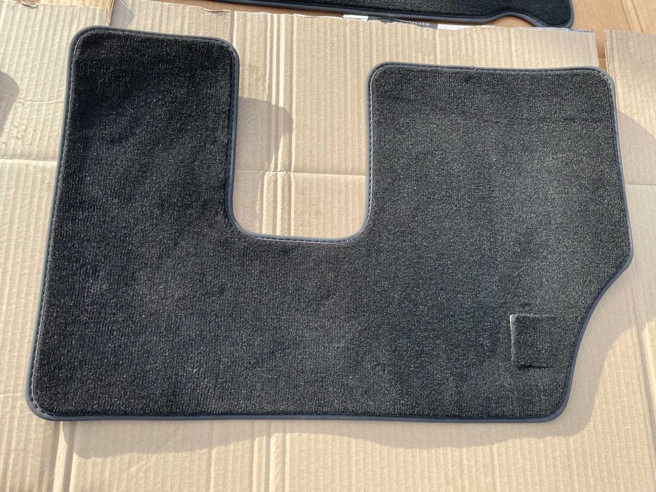 Dywaniki Ford S-Max Galaxy 06-15 filcowe