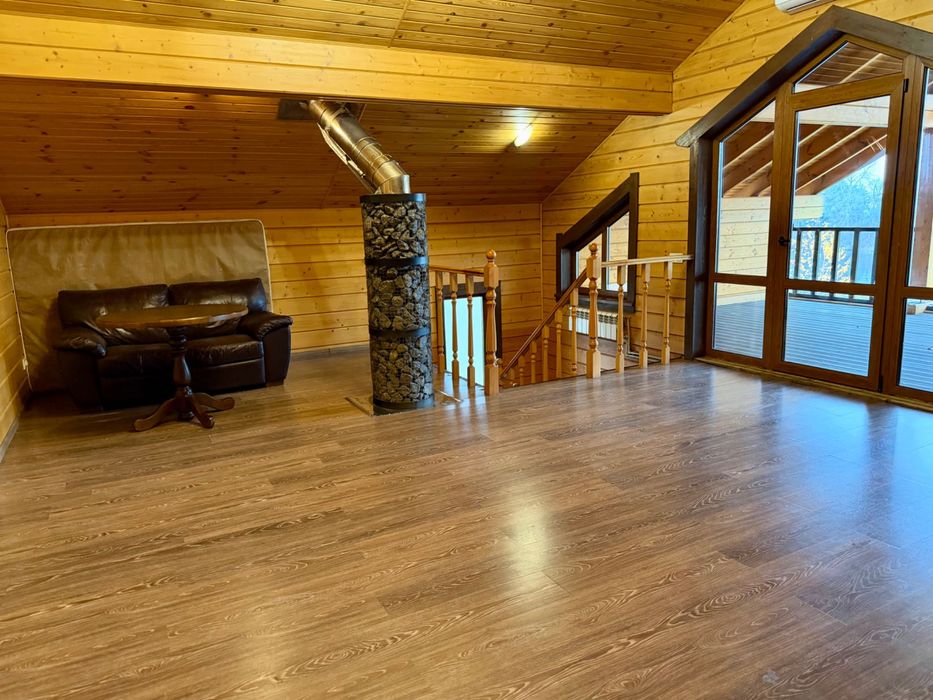 Подобово та погодинно/Осещина з виходом на воду: баня, басейн у ціні +