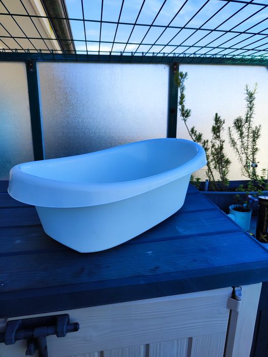 Second-hand Baby Bathtub