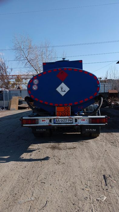 Продам бензовоз MAN 9,5м3
