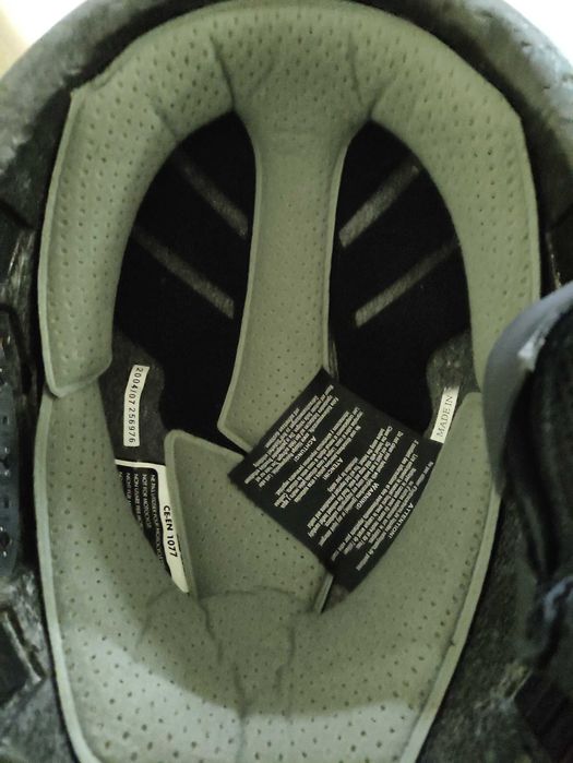 O Verão já era; Há que começar a preparar a Season: Capacete ROSSIGNOL