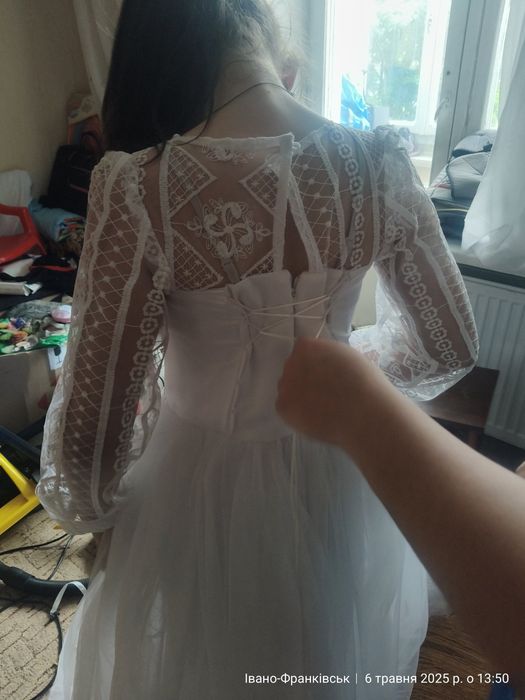 Біле плаття на причастя