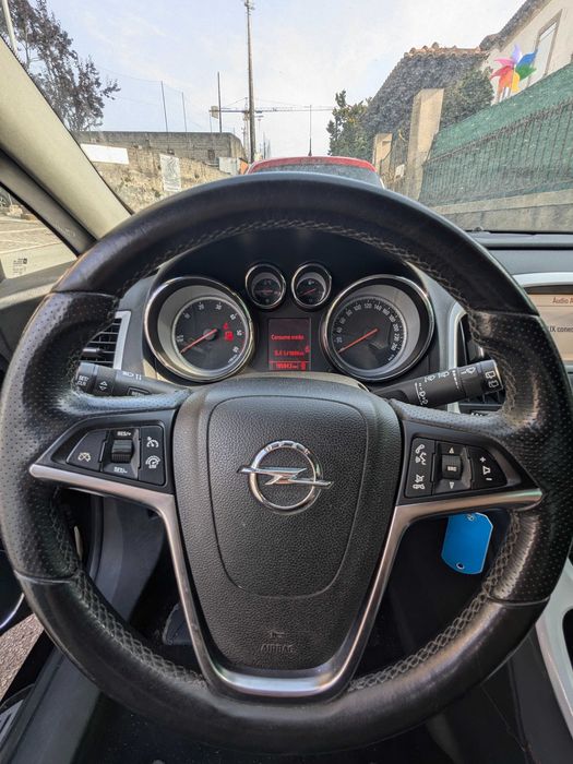 Opel Astra GTC 1.7 Limited Edition 147/200