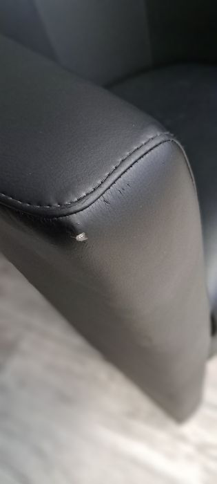 Sprzedam czarny fofel