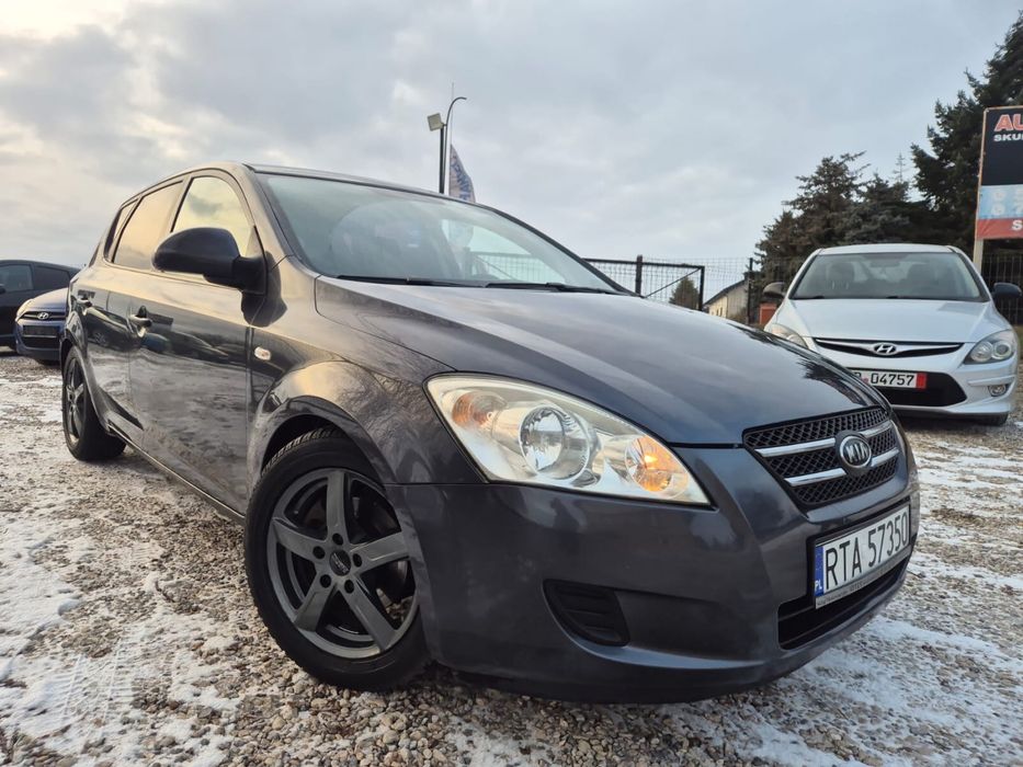 Kia Ceed!! 2008 Rok!! 1.4 Benzyna!! BDB Stan!! Zero Rdzy!!