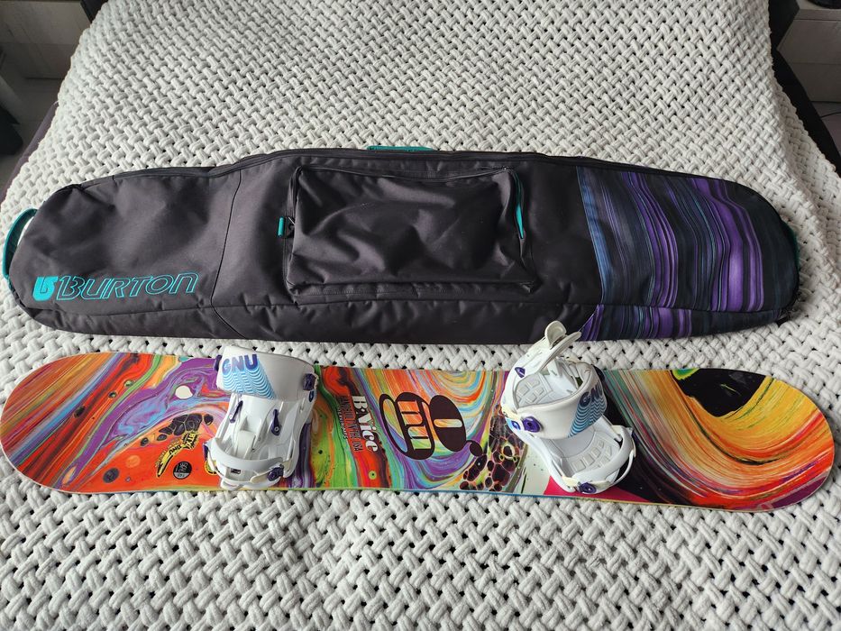 Сноуборд GNU B-Nice 148 з кріпленнями і чохлом Burton