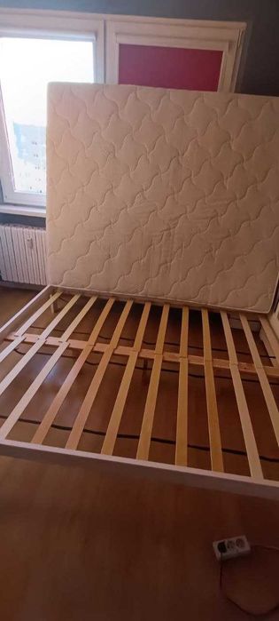 Sprzedam nowy materac z łóżkiem lub bez – stan idealny