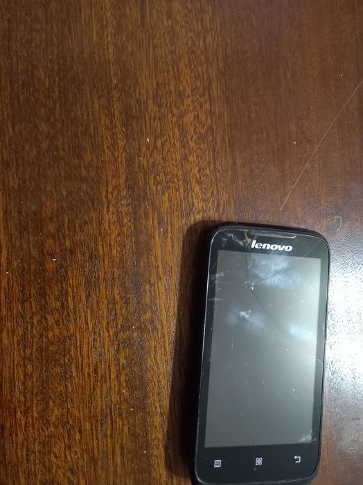 Телефон Леново в робочому стані