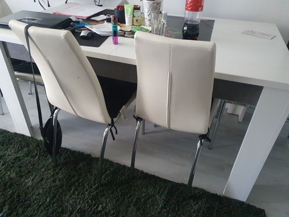 Stół rozkładany biały