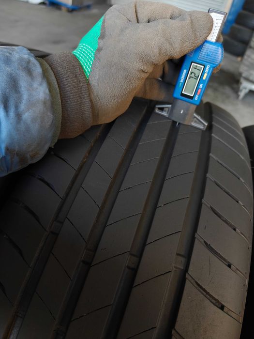 R18 235/55 100V шини літні Bridgestone Turanza кінець 24р Італія